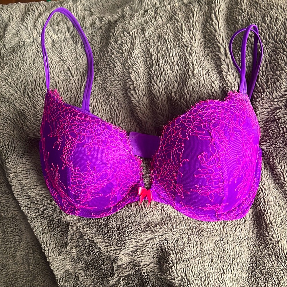 Victoria’s Secret Very Sexy Push Up Bra
